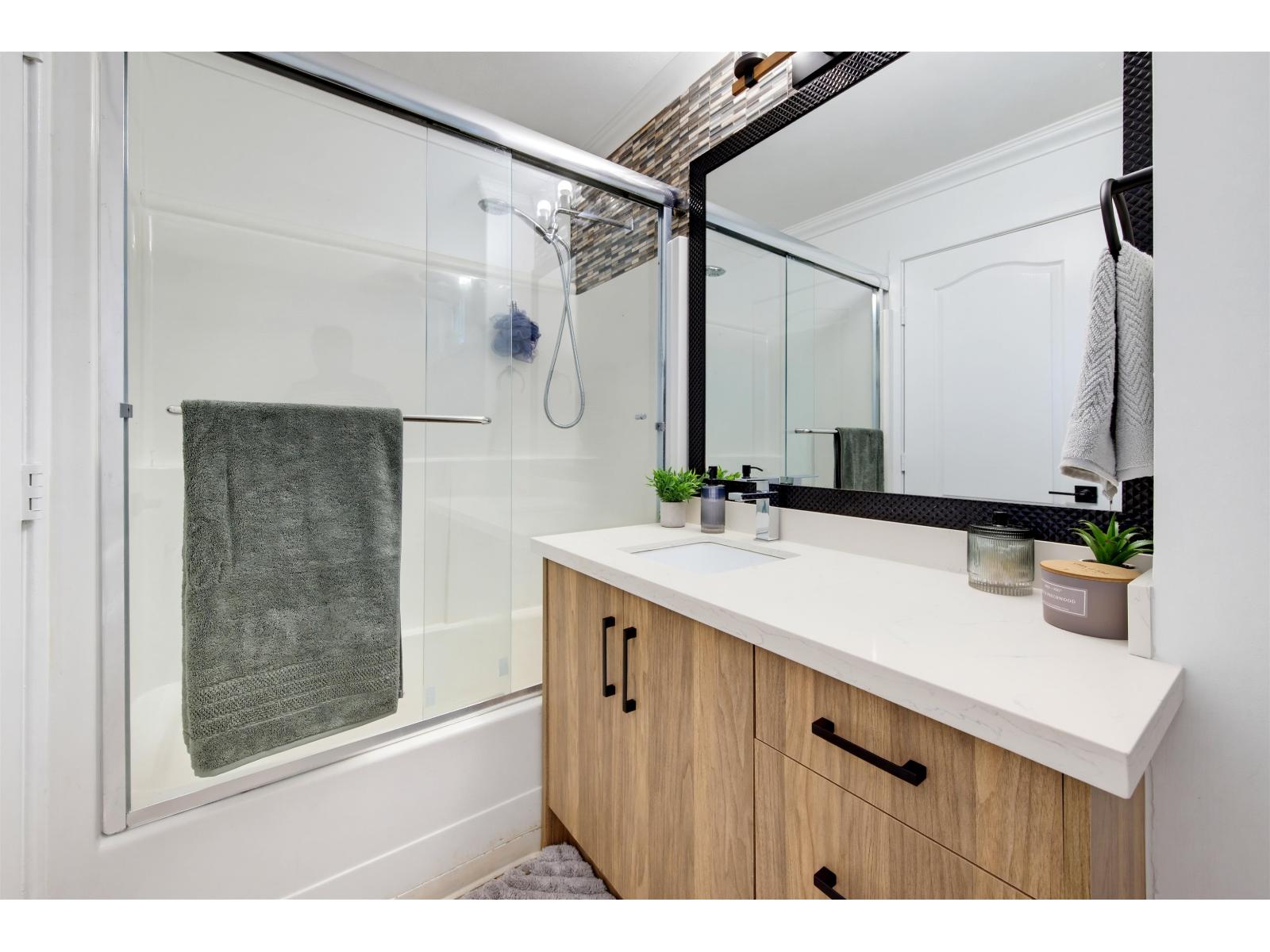8256 170 Street, Surrey, British Columbia  V4N 4V2 - Photo 29 - R3175152
