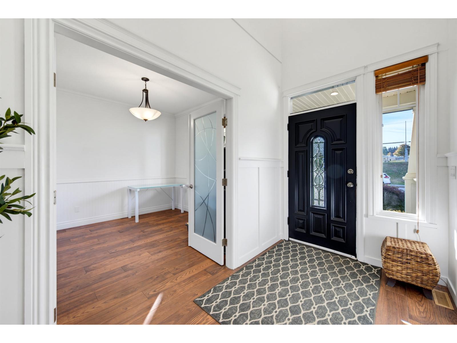 8256 170 Street, Surrey, British Columbia  V4N 4V2 - Photo 4 - R3175152