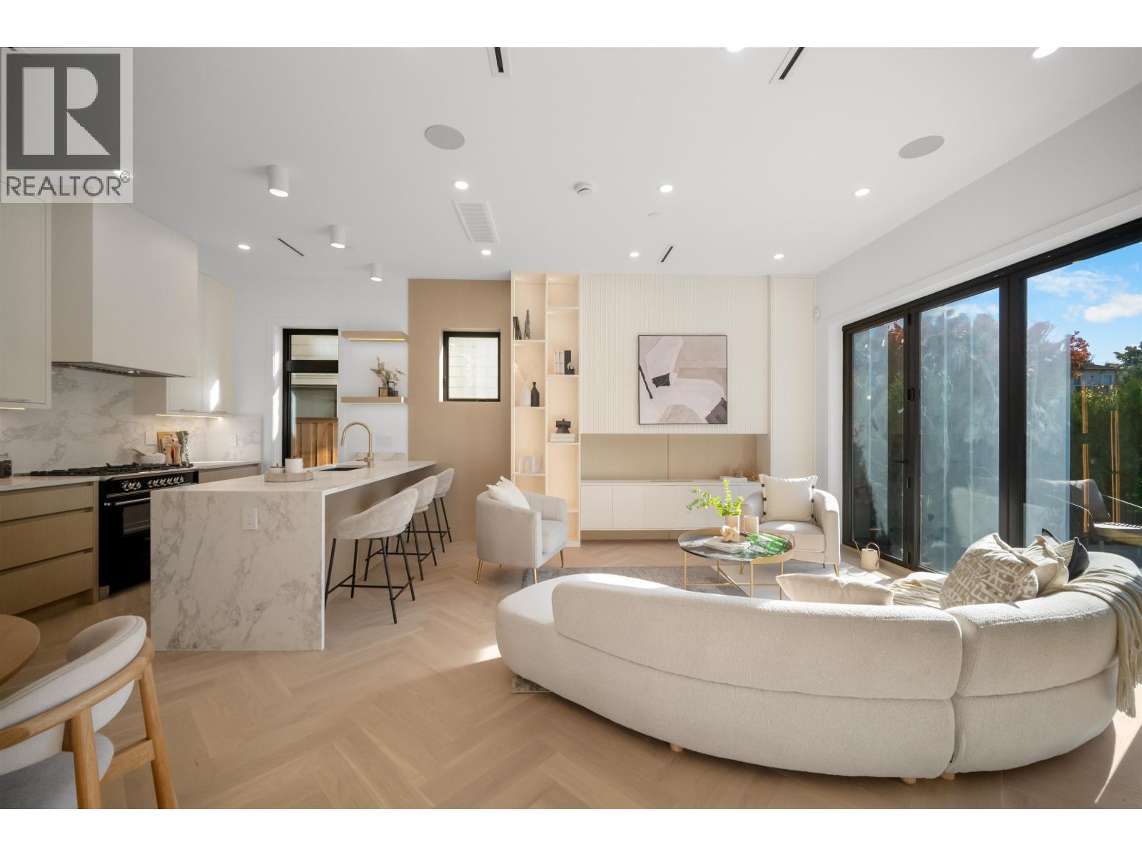 411 W 19th Avenue, Vancouver, British Columbia  V5Y 2B8 - Photo 5 - R3175565