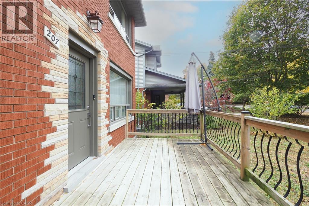 207 Sheldon Avenue N, Kitchener, Ontario  N2H 3M7 - Photo 4 - 40851852