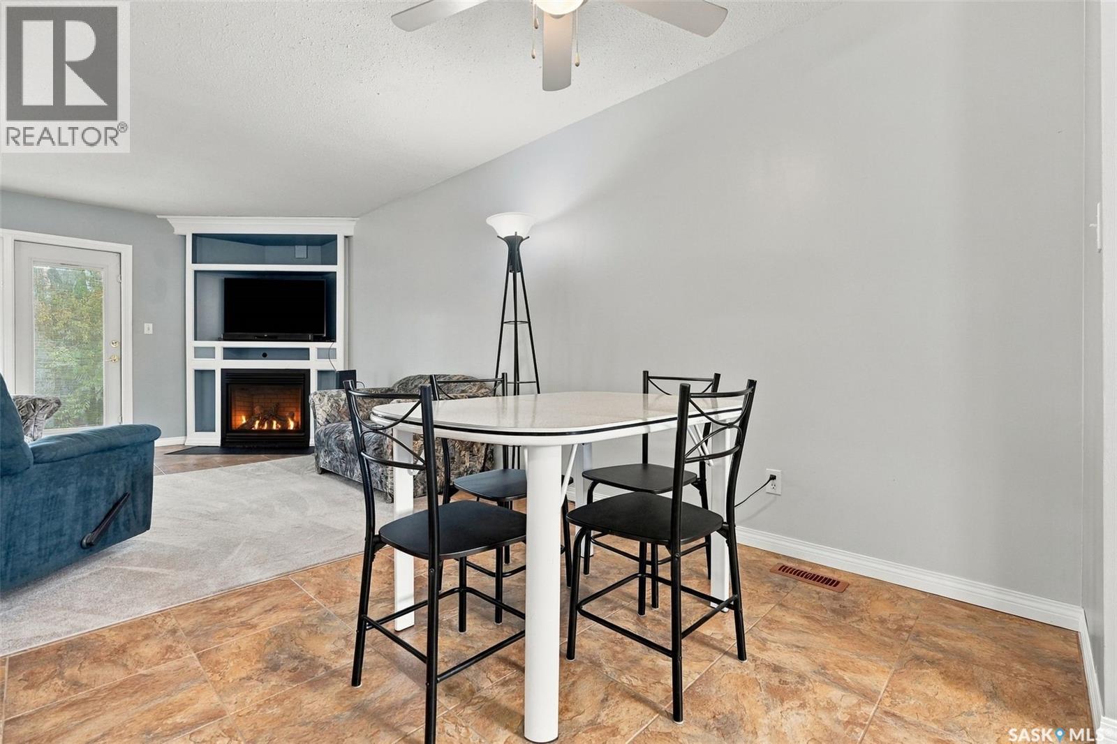 332 Cedar Meadow Drive, Regina, Saskatchewan  S4X 3J5 - Photo 8 - SK051119