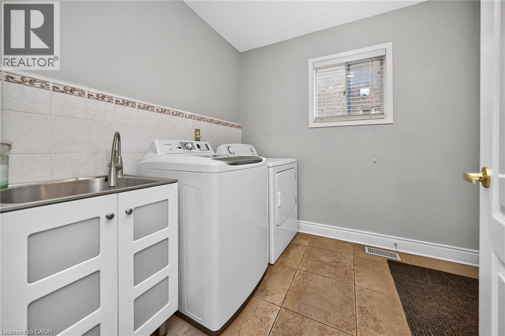 13 Dovaston Gate, Bolton, Ontario  L7E 2K3 - Photo 16 - 40870566