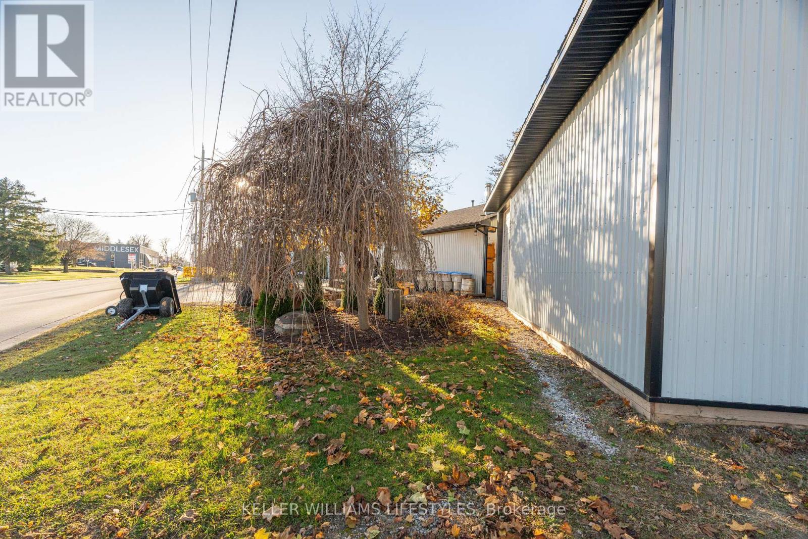 281 Metcalfe Street W, Strathroy-Caradoc, Ontario  N7G 1N4 - Photo 9 - X14041570