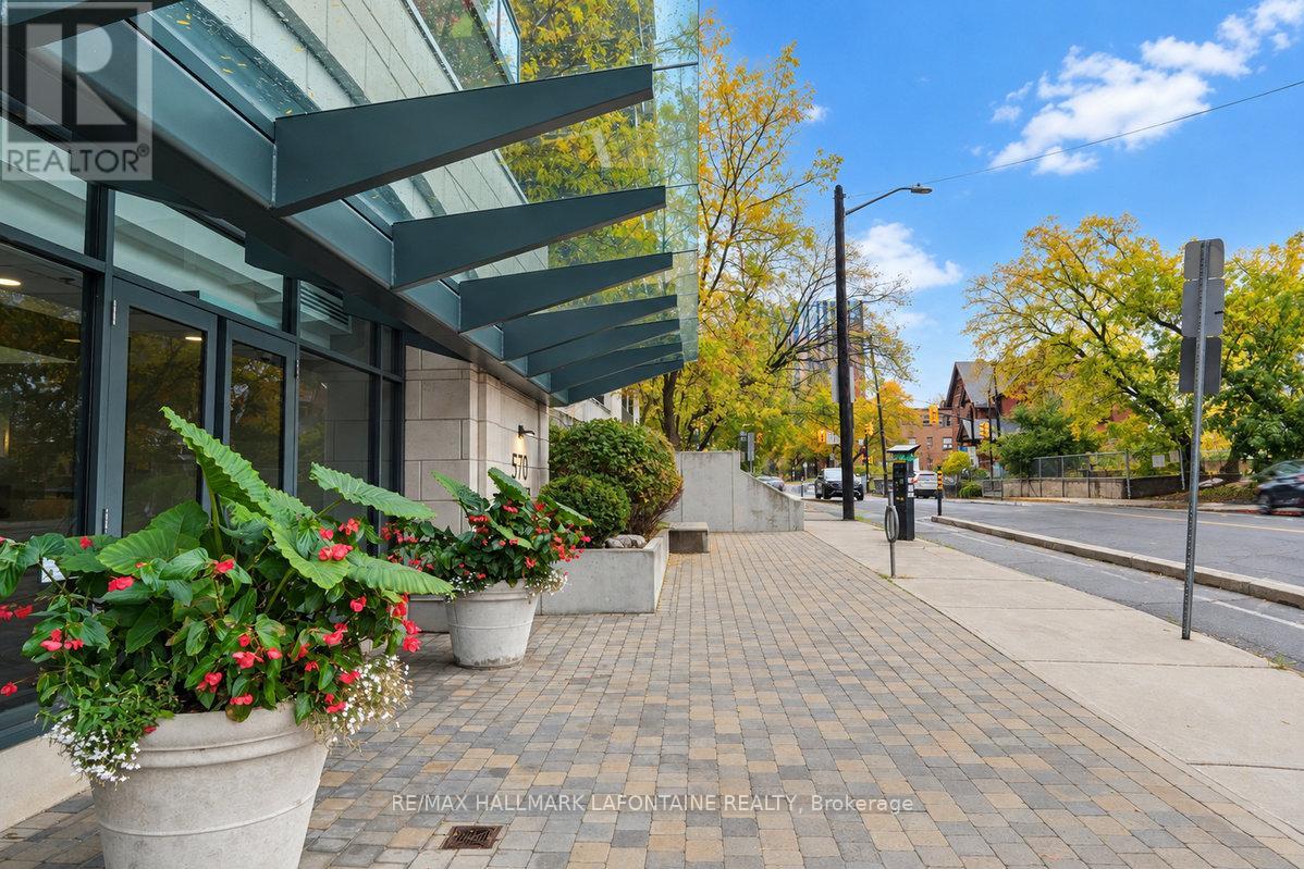 1606 - 570 Laurier Avenue W, Ottawa, Ontario K1R 1C8 - Photo 3 - X14079744