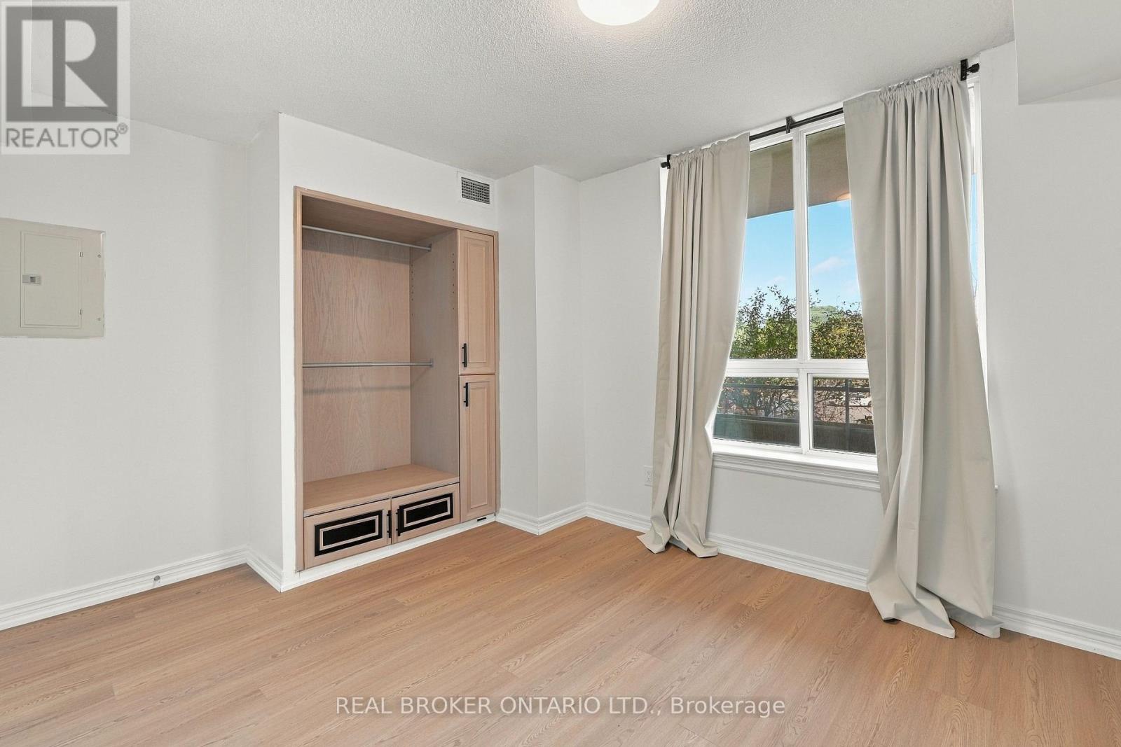 205 - 1700 Eglinton Avenue E, Toronto, Ontario  M4A 2X4 - Photo 23 - C14034836