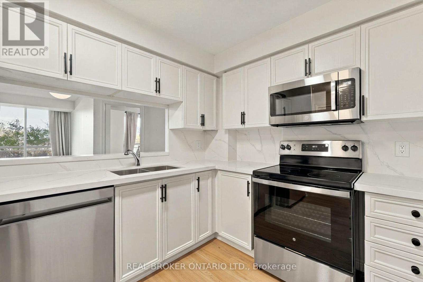205 - 1700 Eglinton Avenue E, Toronto, Ontario  M4A 2X4 - Photo 8 - C14034836