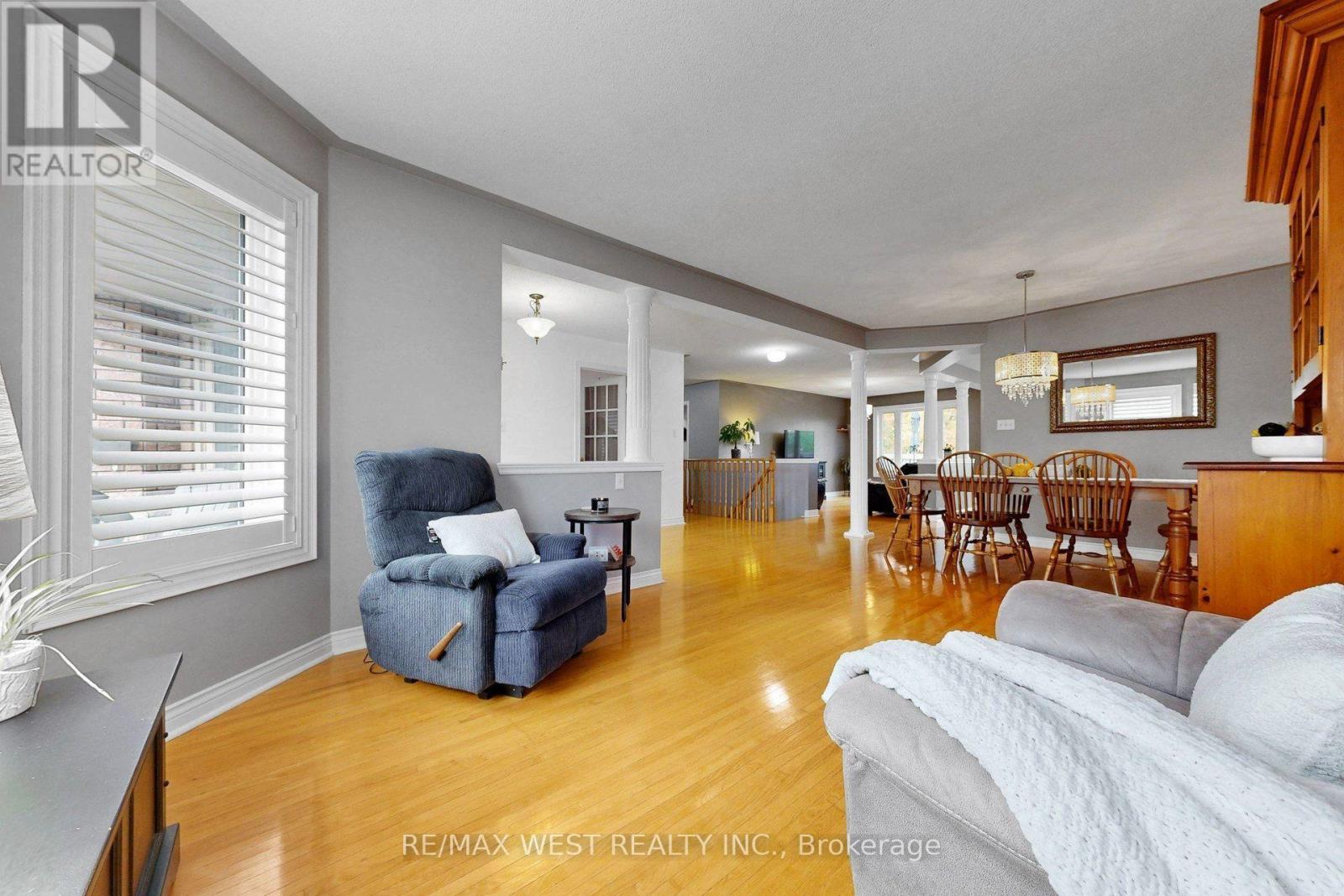 11 Brand Court, Ajax, Ontario  L1Z 1E7 - Photo 11 - E14079730