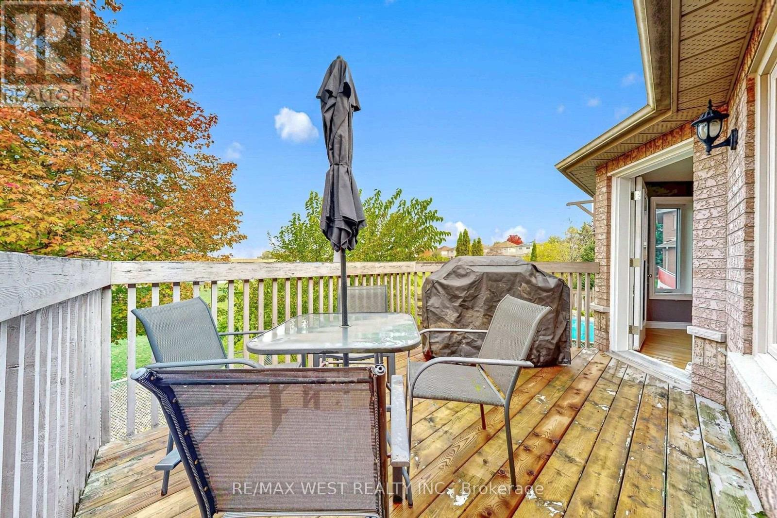 11 Brand Court, Ajax, Ontario  L1Z 1E7 - Photo 17 - E14079730
