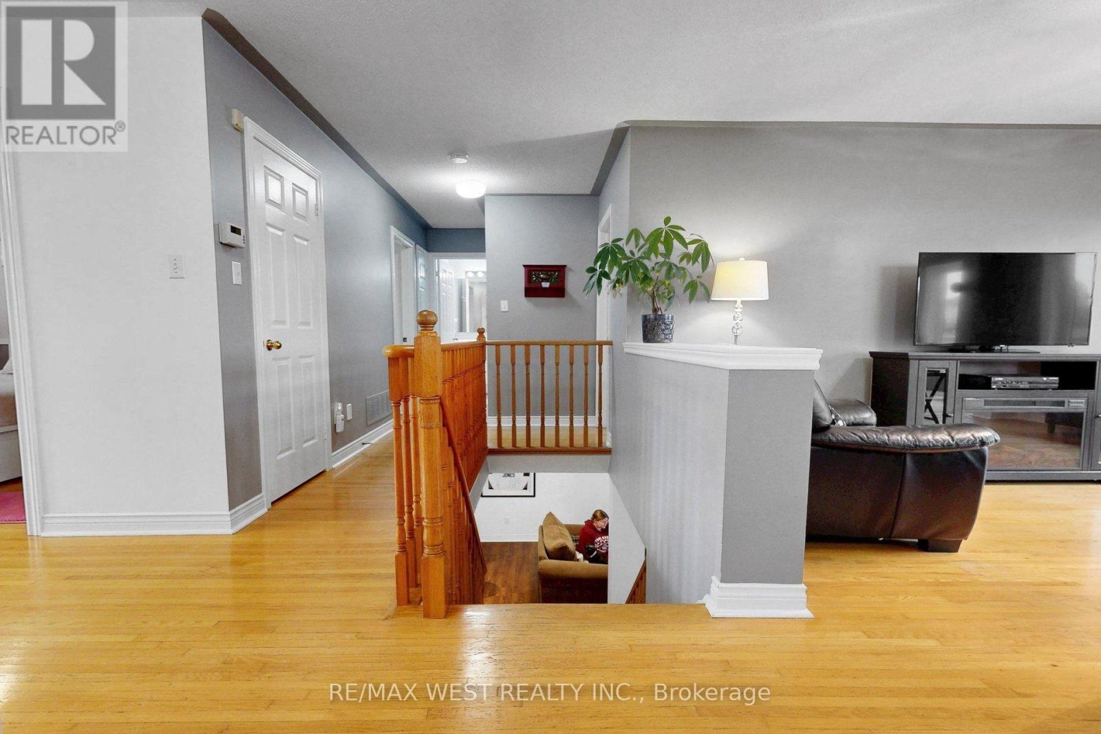 11 Brand Court, Ajax, Ontario  L1Z 1E7 - Photo 28 - E14079730