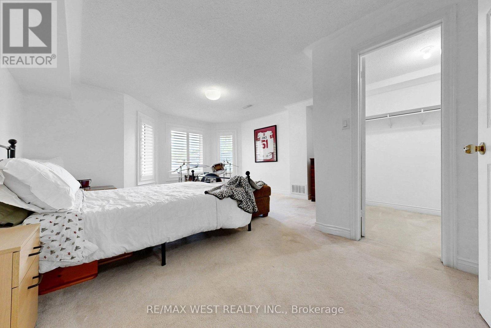 11 Brand Court, Ajax, Ontario  L1Z 1E7 - Photo 38 - E14079730