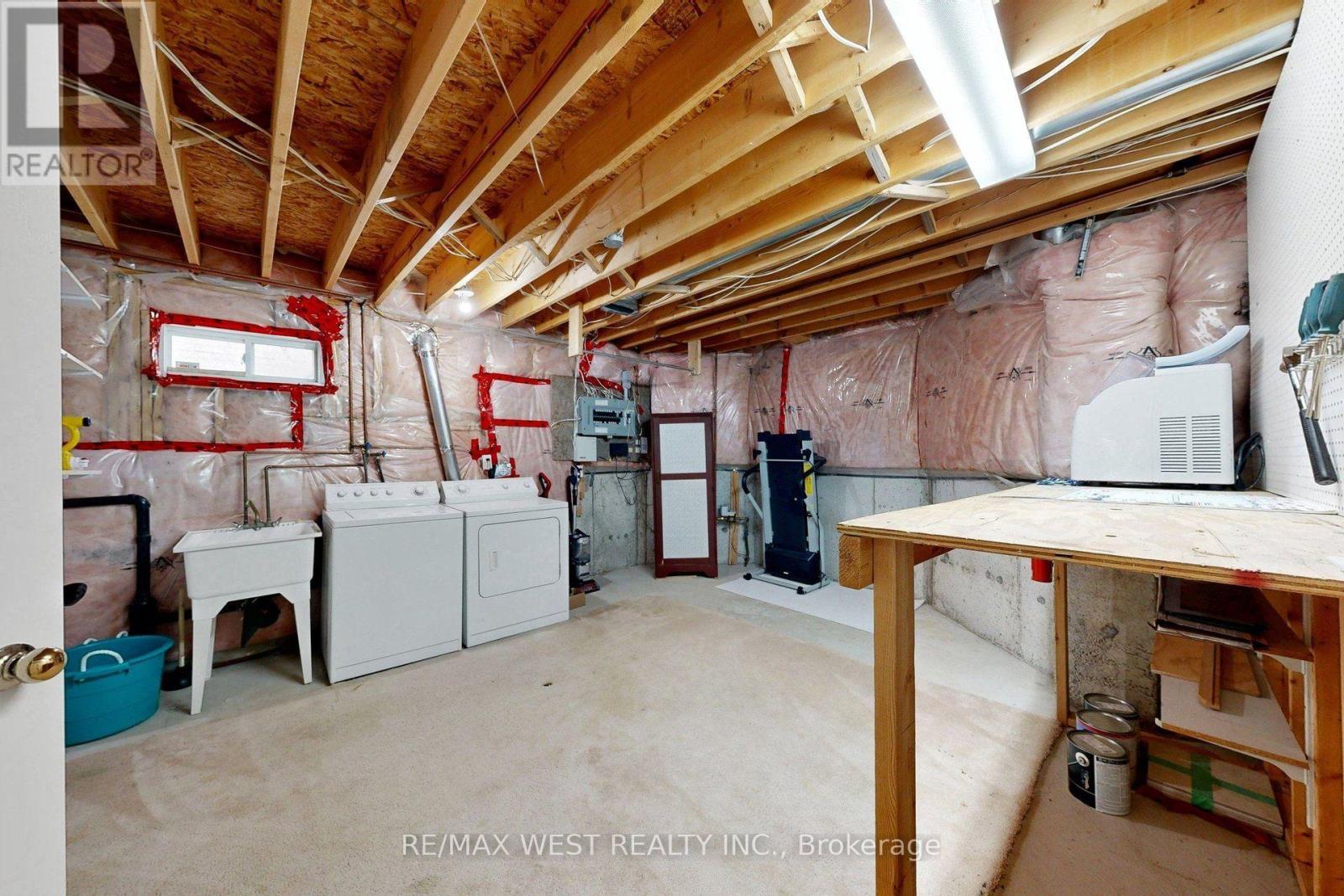 11 Brand Court, Ajax, Ontario  L1Z 1E7 - Photo 40 - E14079730