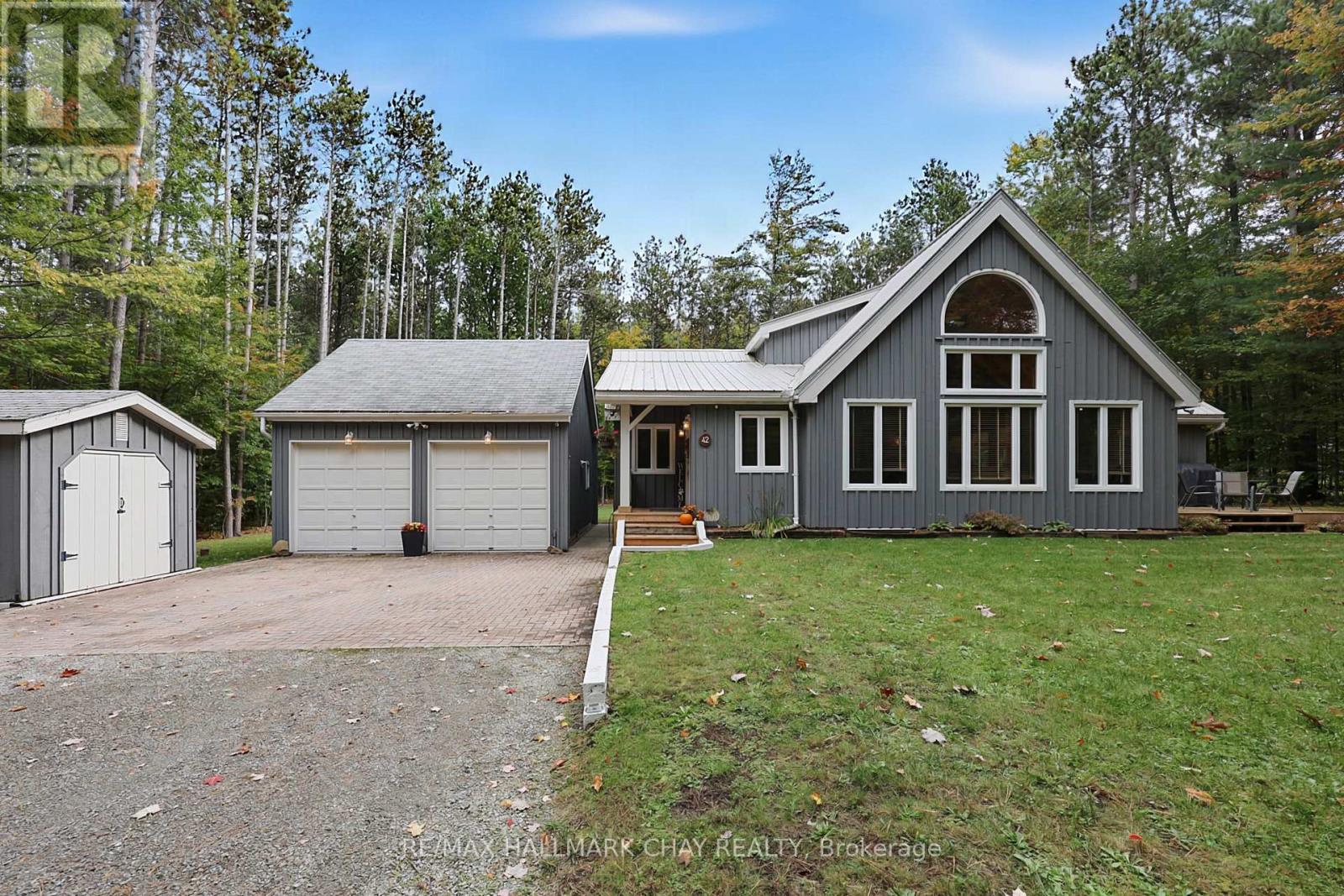 42 Whippoorwill Drive, Tiny, Ontario  L0L 2J0 - Photo 3 - S14076182