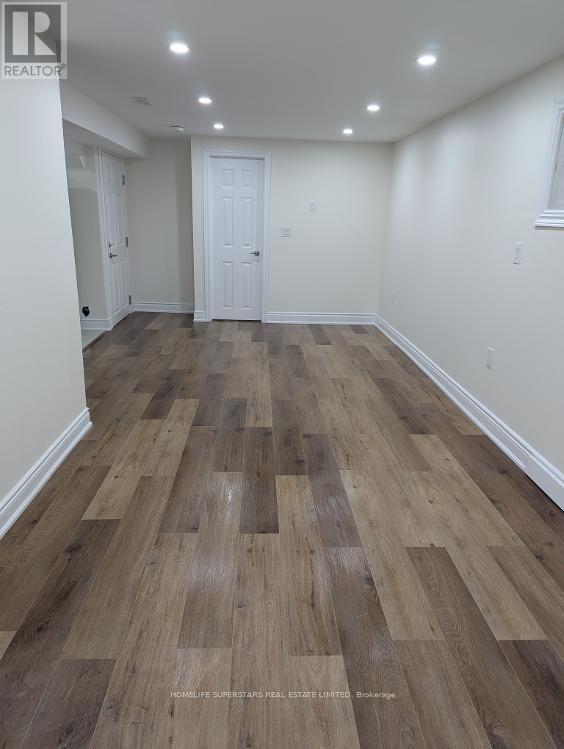 BASEMENT APARTMENT - 26 GLENMORE CRESCENT