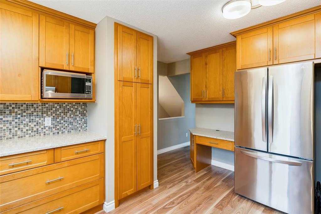 130 Whitley Drive, Winnipeg, Manitoba  R2N 1E7 - Photo 7 - 202625762