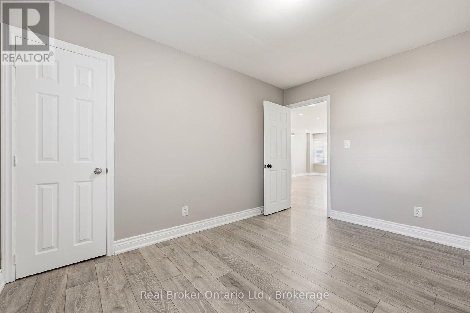 178 East 15th Street, Hamilton, Ontario  L9A 4G1 - Photo 13 - X14079768