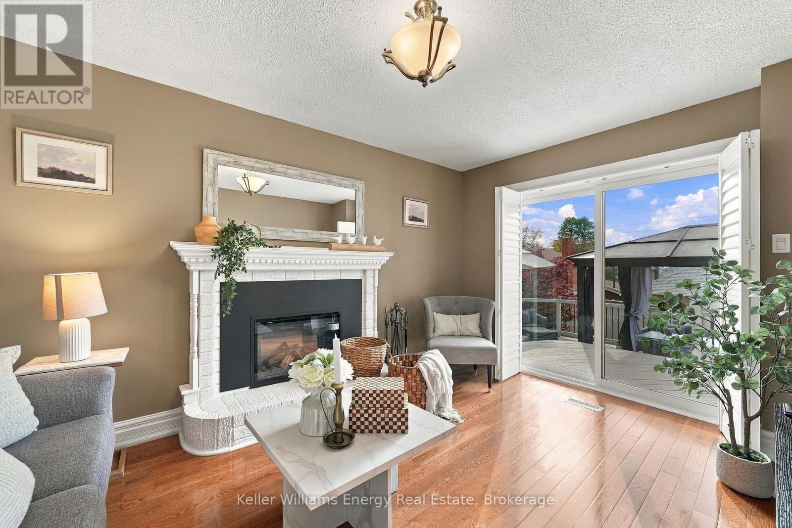 250 Glen Hill Drive, Whitby, Ontario L1N 7J8 - Photo 14 - E14079808