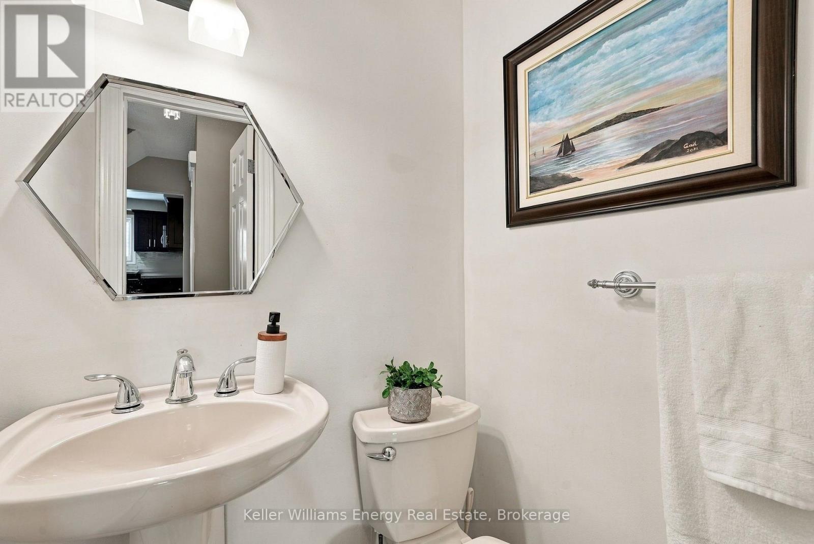 250 Glen Hill Drive, Whitby, Ontario L1N 7J8 - Photo 19 - E14079808
