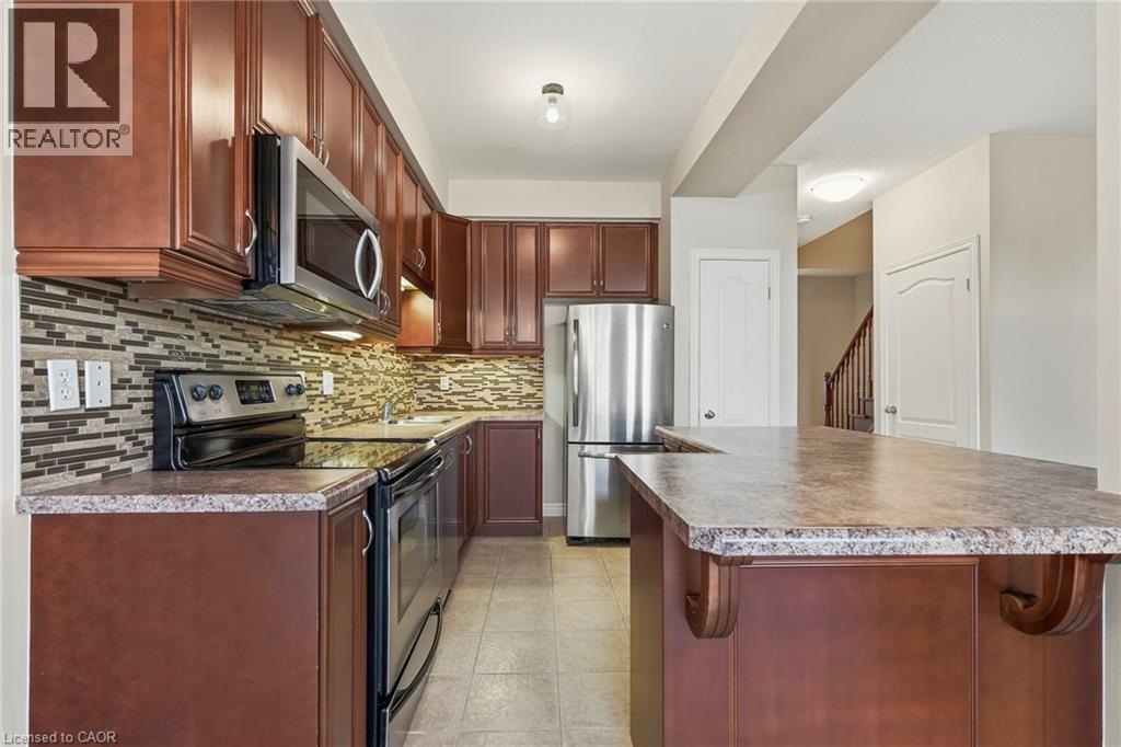 108 Marina Point Crescent, Stoney Creek, Ontario  L8E 0E4 - Photo 4 - 40866192