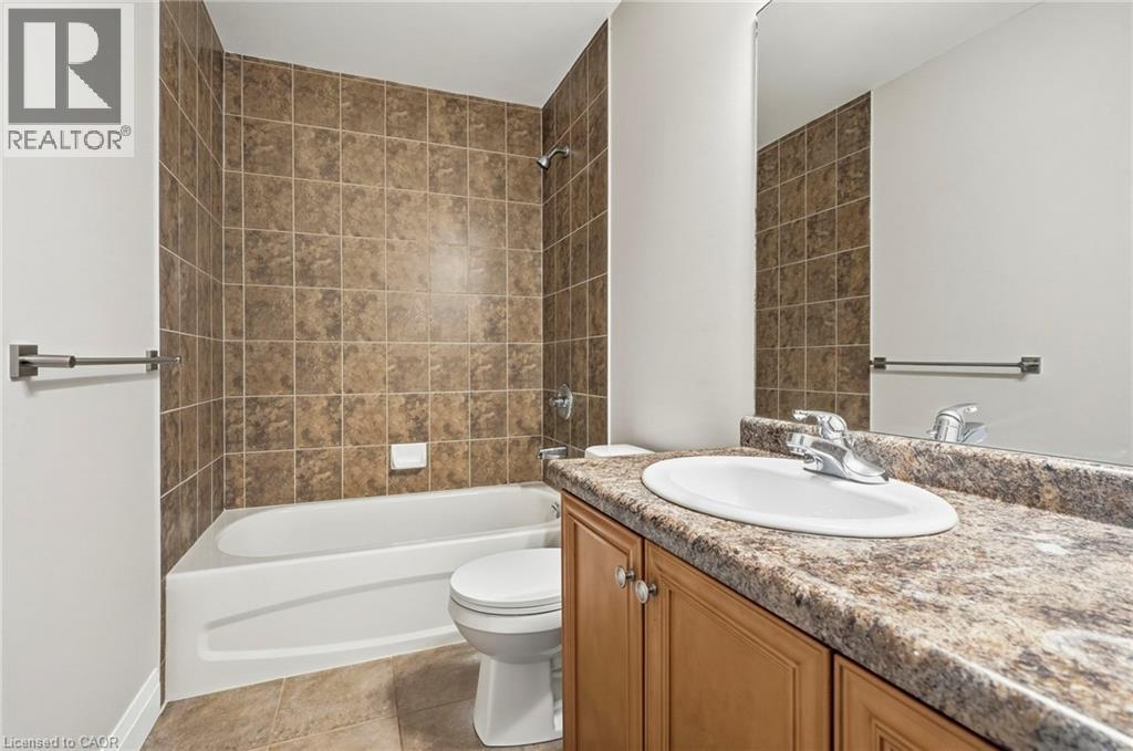 108 Marina Point Crescent, Stoney Creek, Ontario  L8E 0E4 - Photo 16 - 40866192