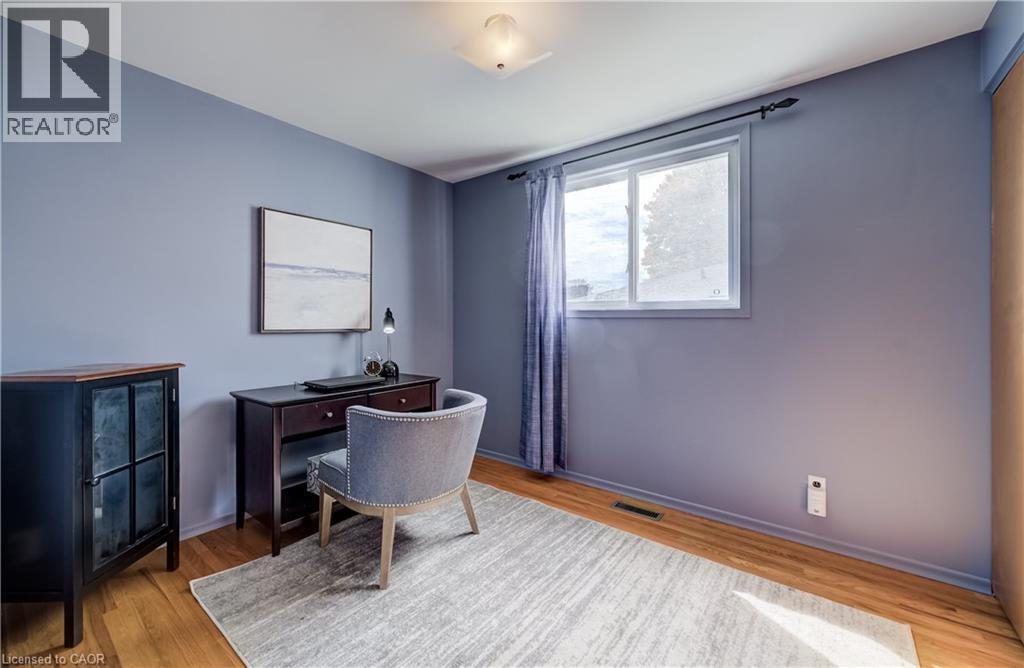 30 Kingswood Drive, Kitchener, Ontario  N2E 1A7 - Photo 14 - 40867264