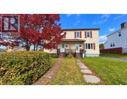 <div class="price">$174,900</div> 21 Riverview Road<br>Grand Falls-Windsor, Newfoundland & Labrador<br><div class='bed_bath'>3 Bed | 2 Bath</div>