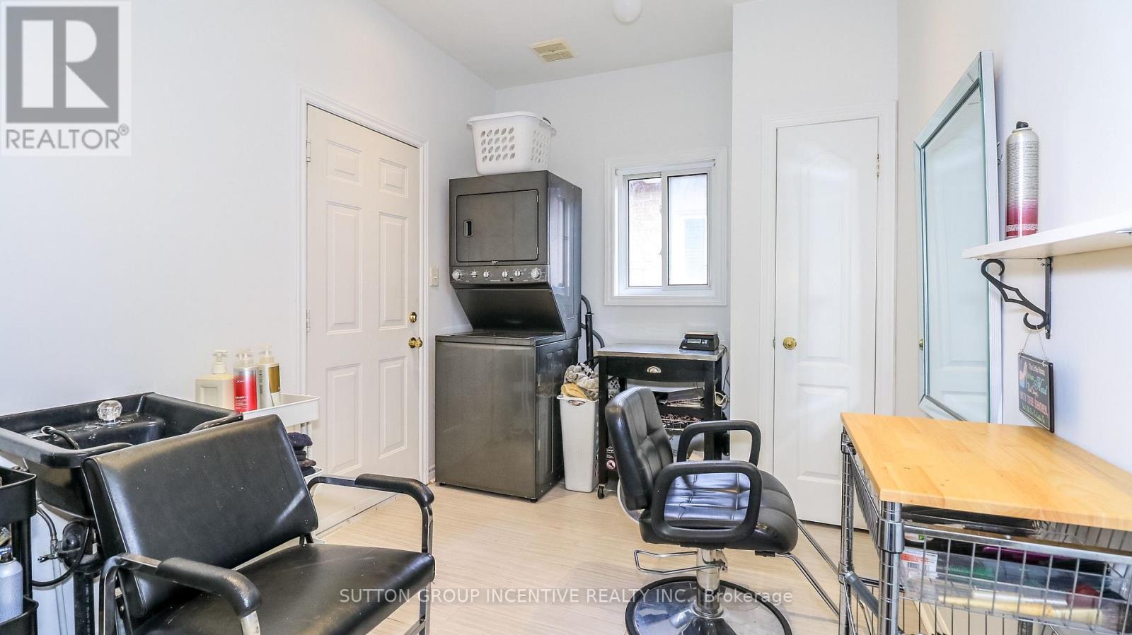 142 Raymond Crescent, Barrie (Painswick South), Ontario  L4N 0V7 - Photo 10 - S14079766