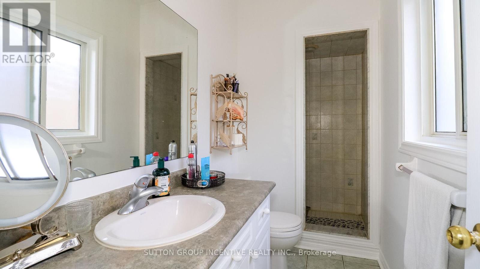 142 Raymond Crescent, Barrie (Painswick South), Ontario  L4N 0V7 - Photo 12 - S14079766