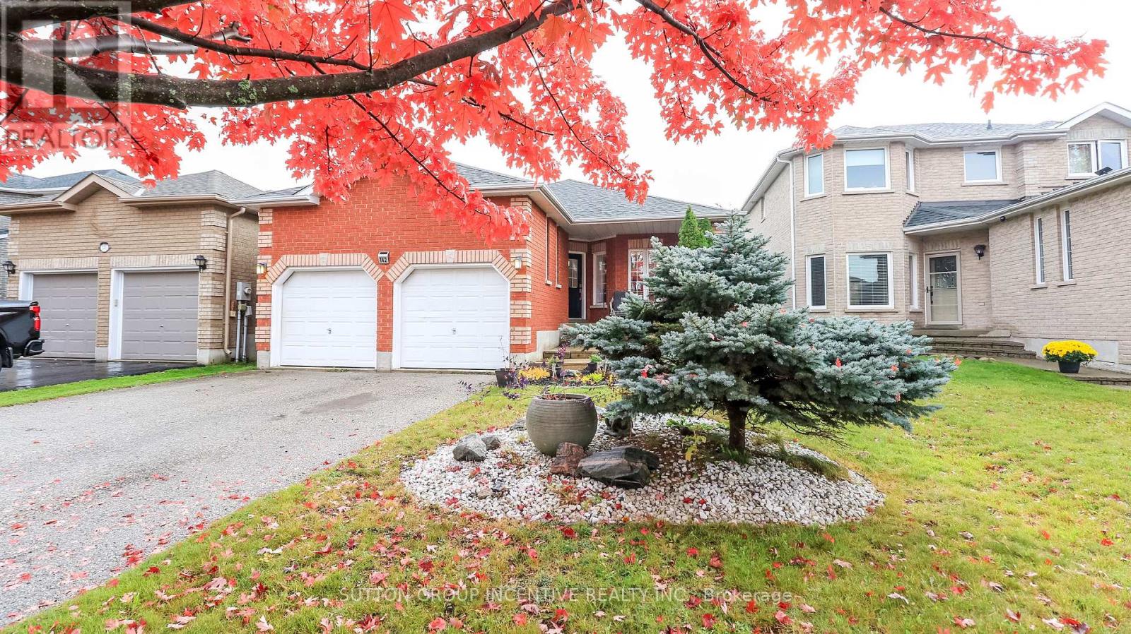 142 Raymond Crescent, Barrie (Painswick South), Ontario  L4N 0V7 - Photo 2 - S14079766