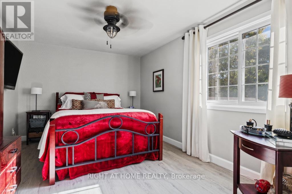 1247 Nottingham Avenue, Burlington, Ontario  L7P 2R5 - Photo 19 - W14079796