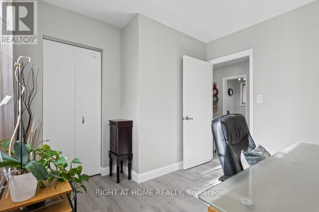 1247 Nottingham Avenue, Burlington, Ontario  L7P 2R5 - Photo 22 - W14079796
