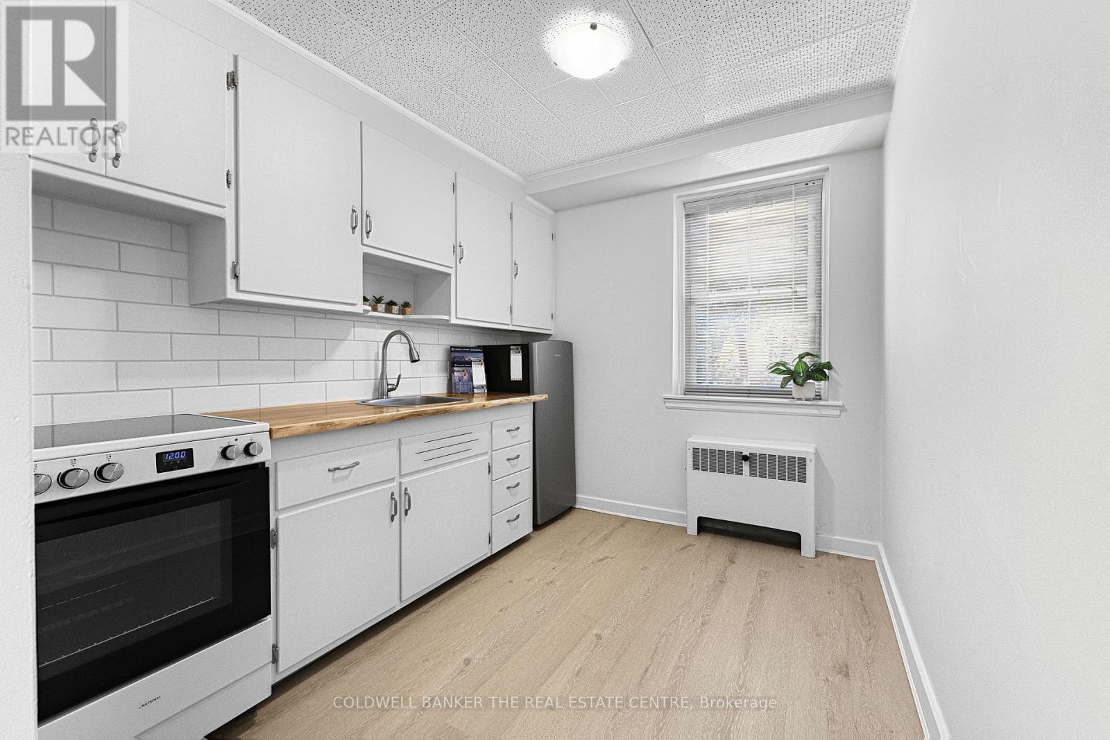 9 - 4 Robinson Street, Hamilton, Ontario  L8P 1Y5 - Photo 6 - X14079792