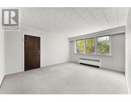9 - 4 ROBINSON STREET, Hamilton, Ontario