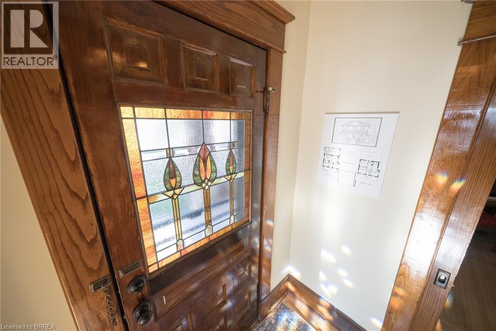 75 Walnut Street, Paris, Ontario  N3L 2J5 - Photo 4 - 40871030