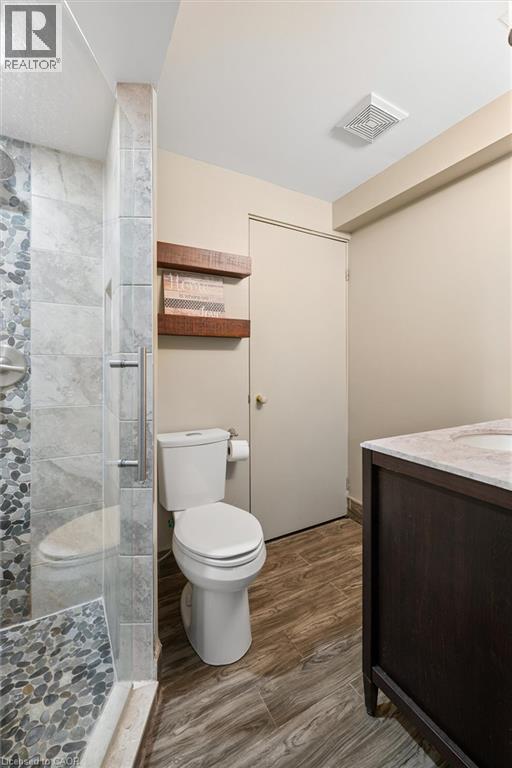822 Whitecap Avenue, Waterloo, Ontario  N2K 4L4 - Photo 33 - 40870359