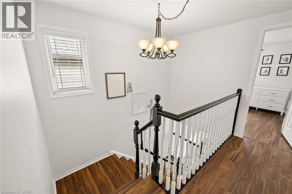 822 Whitecap Avenue, Waterloo, Ontario  N2K 4L4 - Photo 21 - 40870359