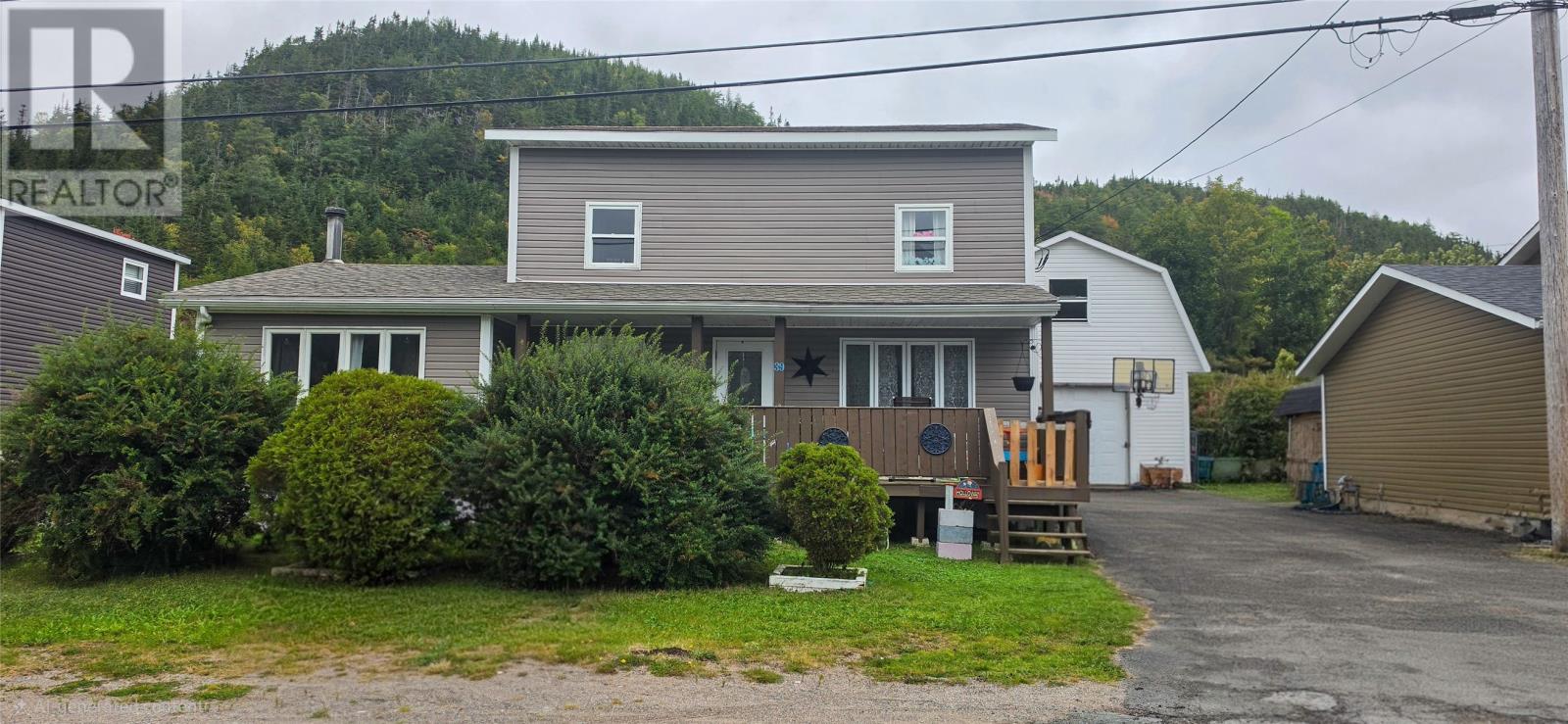 39 Main Road, Red Harbor