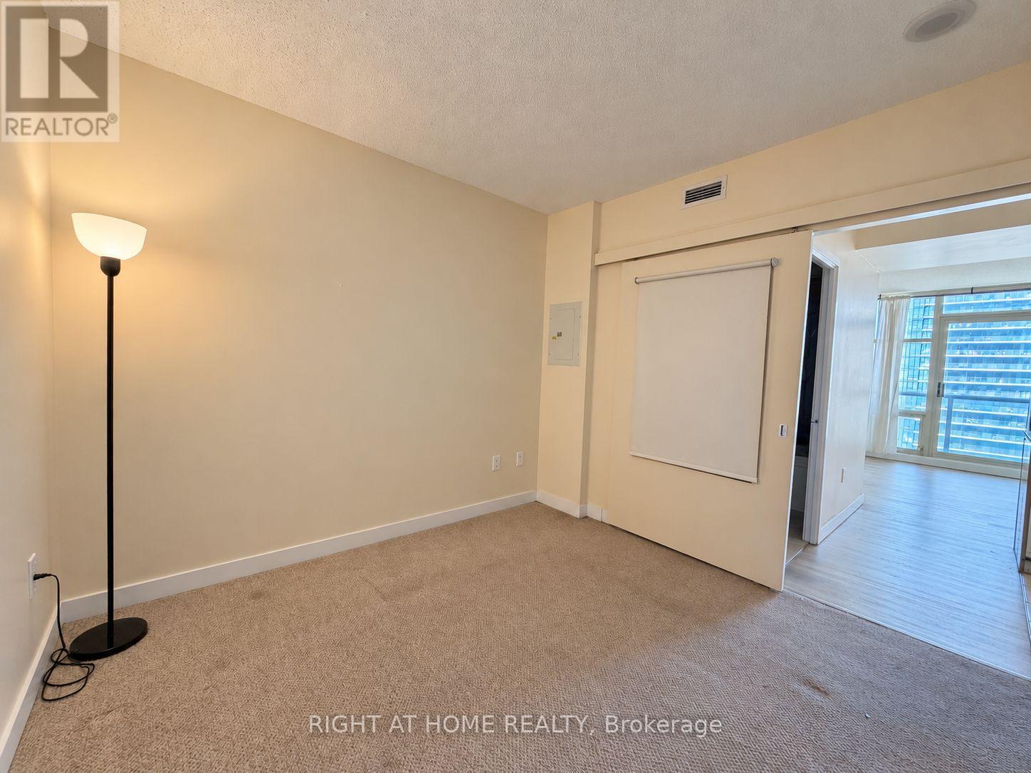 2905 - 35 Mariner Terrace, Toronto, Ontario  M5V 3V9 - Photo 12 - C14079838