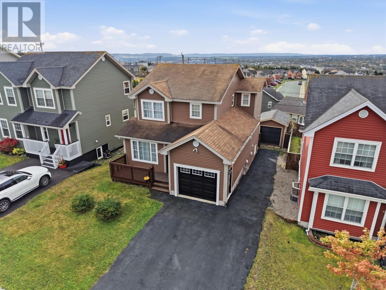 5 Lasalle Drive, St. John's — photo 2