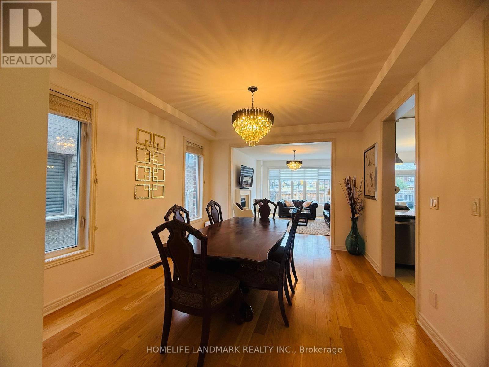 51 Cobb Street, Aurora, Ontario  L4G 0W7 - Photo 6 - N14079824