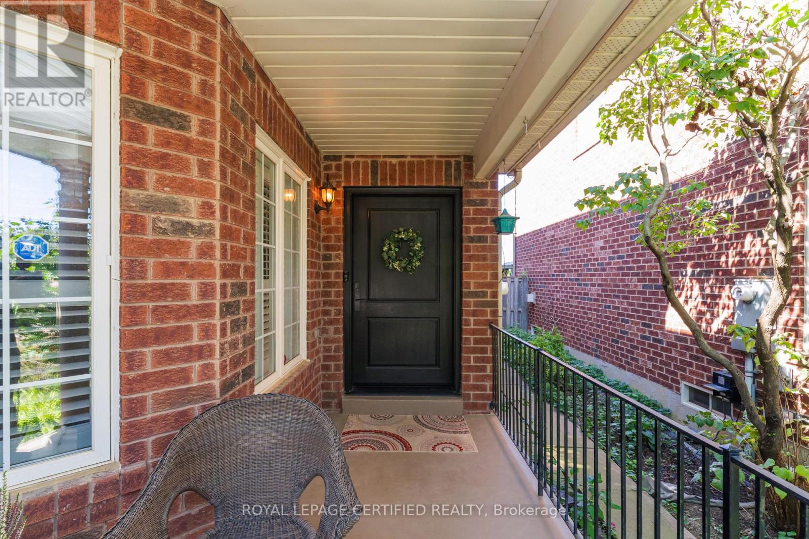 6 Collingwood Avenue, Brampton, Ontario L7A 2E5 - Photo 5 - W14079828