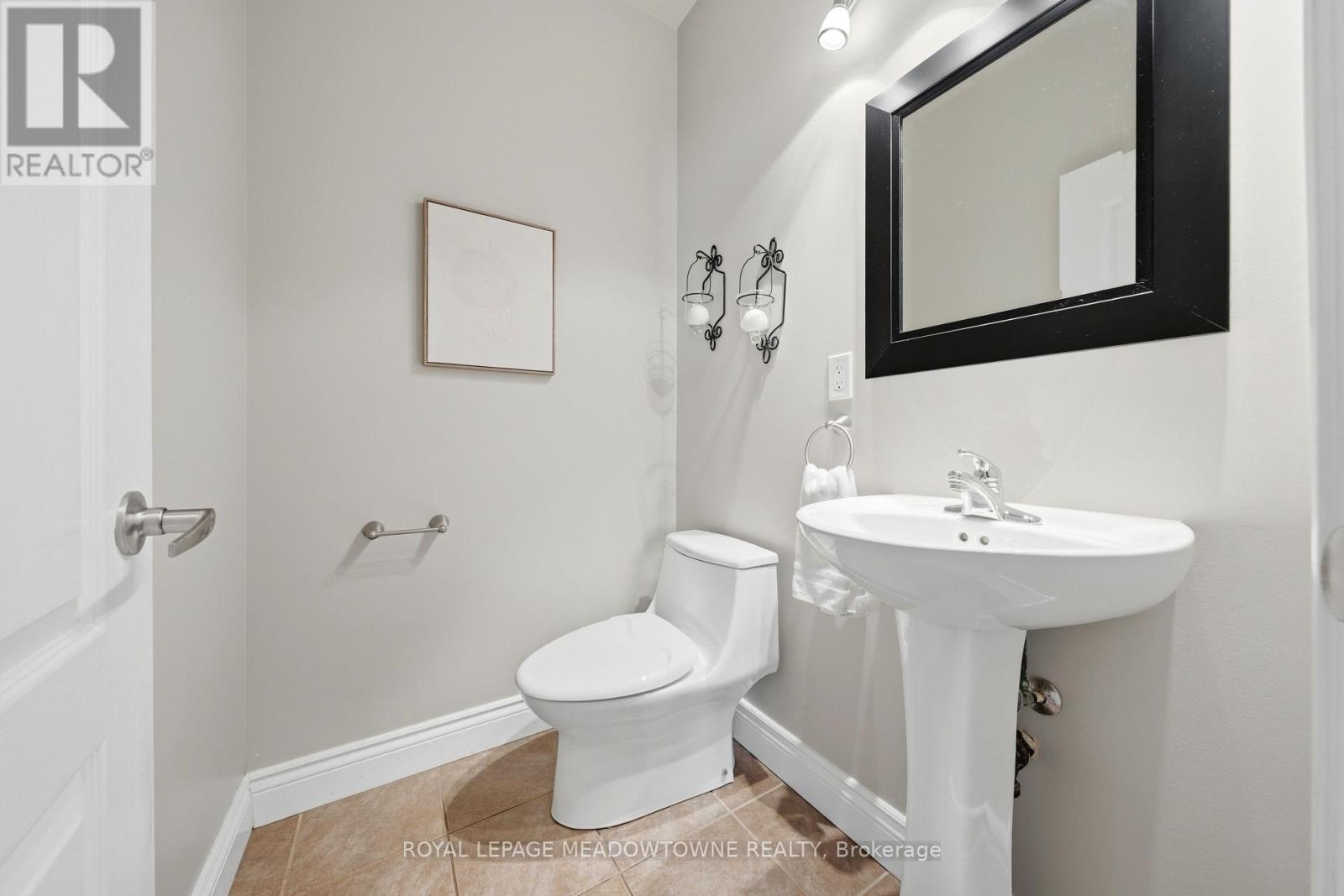 721 Switzer Crescent, Milton, Ontario  L9T 0H3 - Photo 25 - W14079848