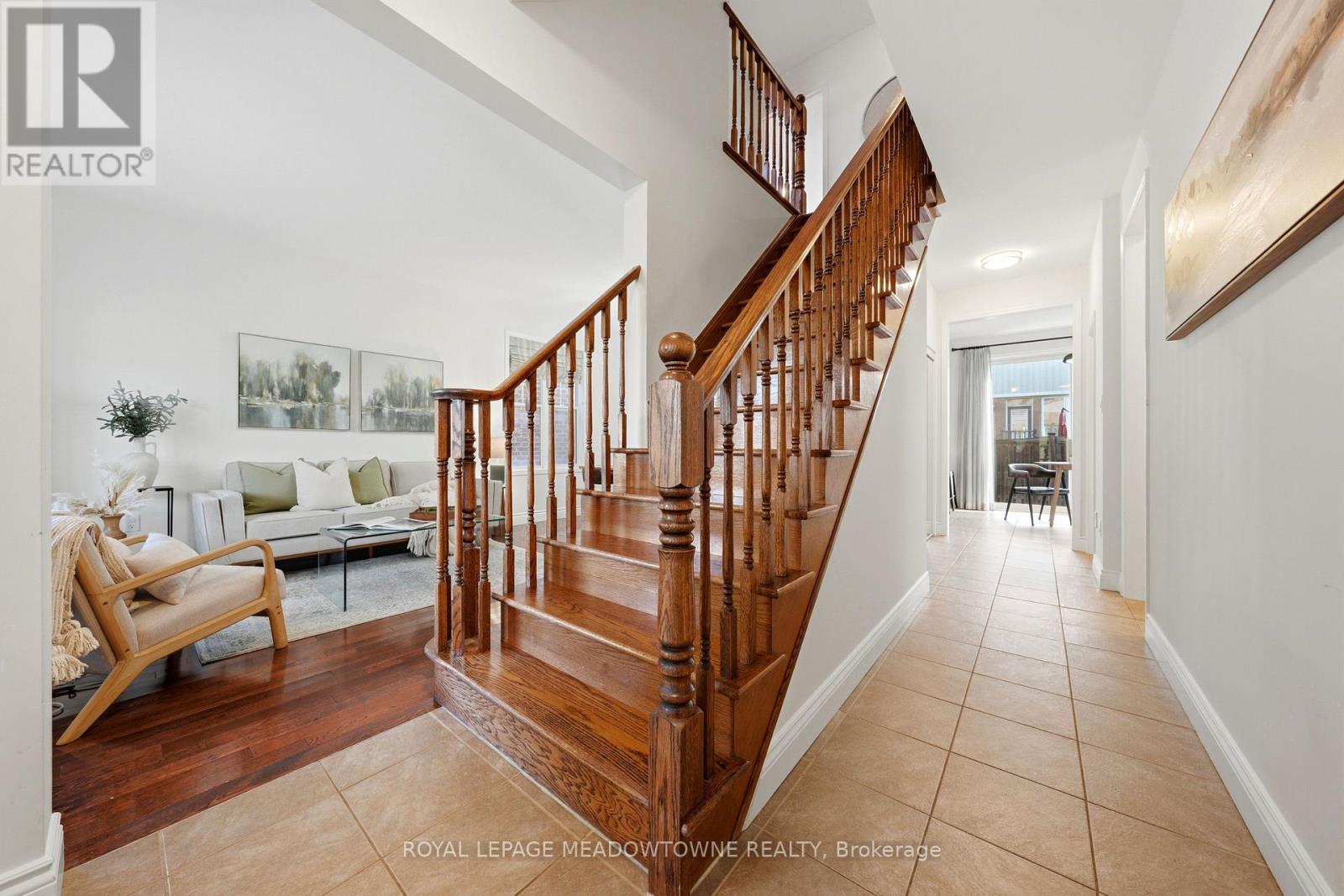721 Switzer Crescent, Milton, Ontario  L9T 0H3 - Photo 6 - W14079848