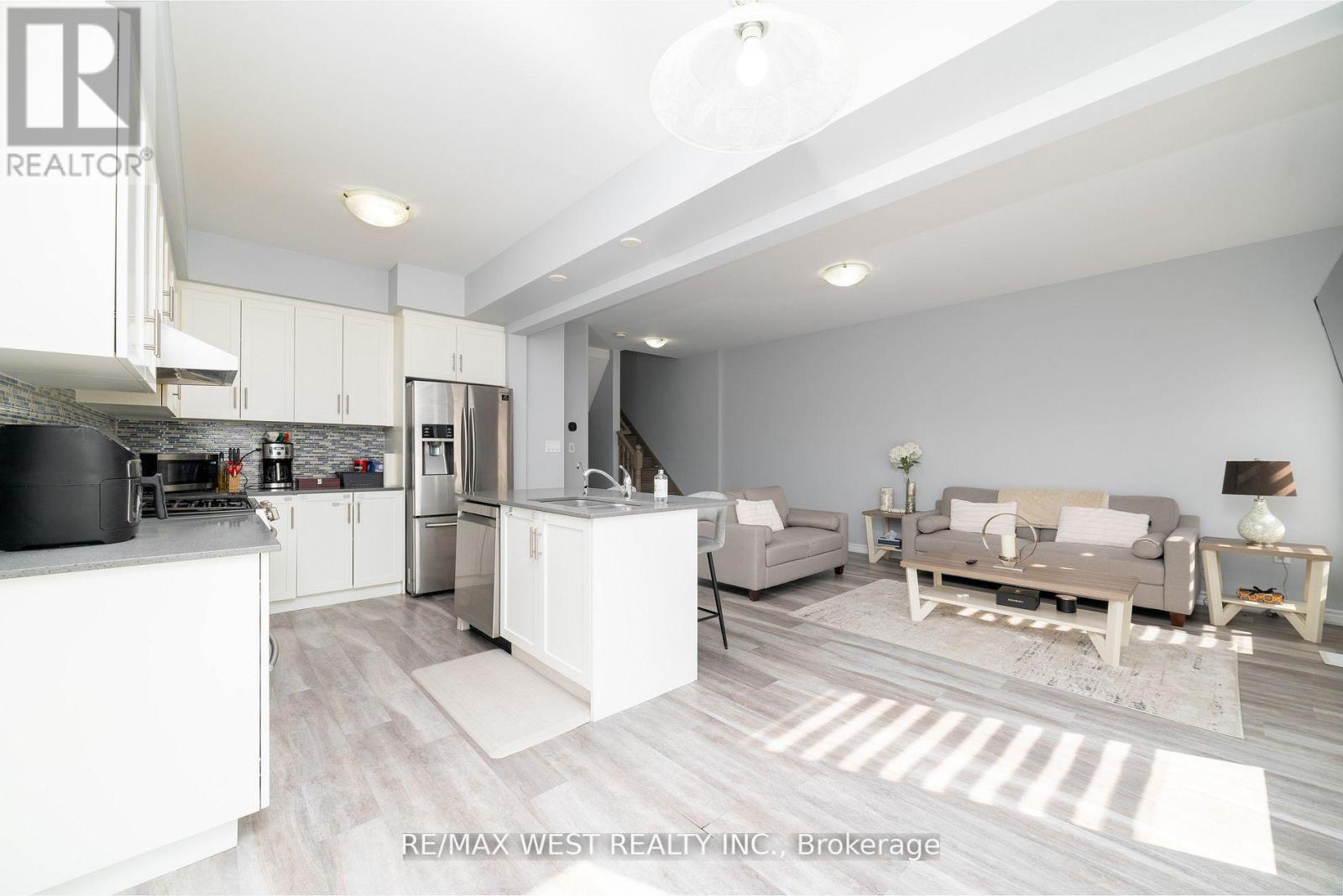 44 - 324 Equestrian Way, Cambridge, Ontario  N3E 0E2 - Photo 9 - X14079840