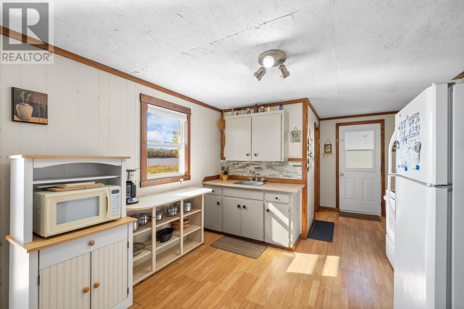 16 Normans Lane, Meadowbank, Prince Edward Island  C0A 1H1 - Photo 9 - 202625878