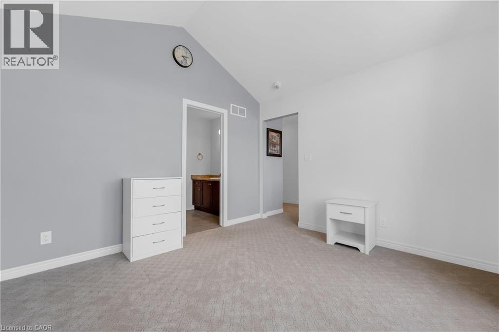 1 Elderberry Road, Thorold, Ontario  L2V 0E7 - Photo 23 - 40869234
