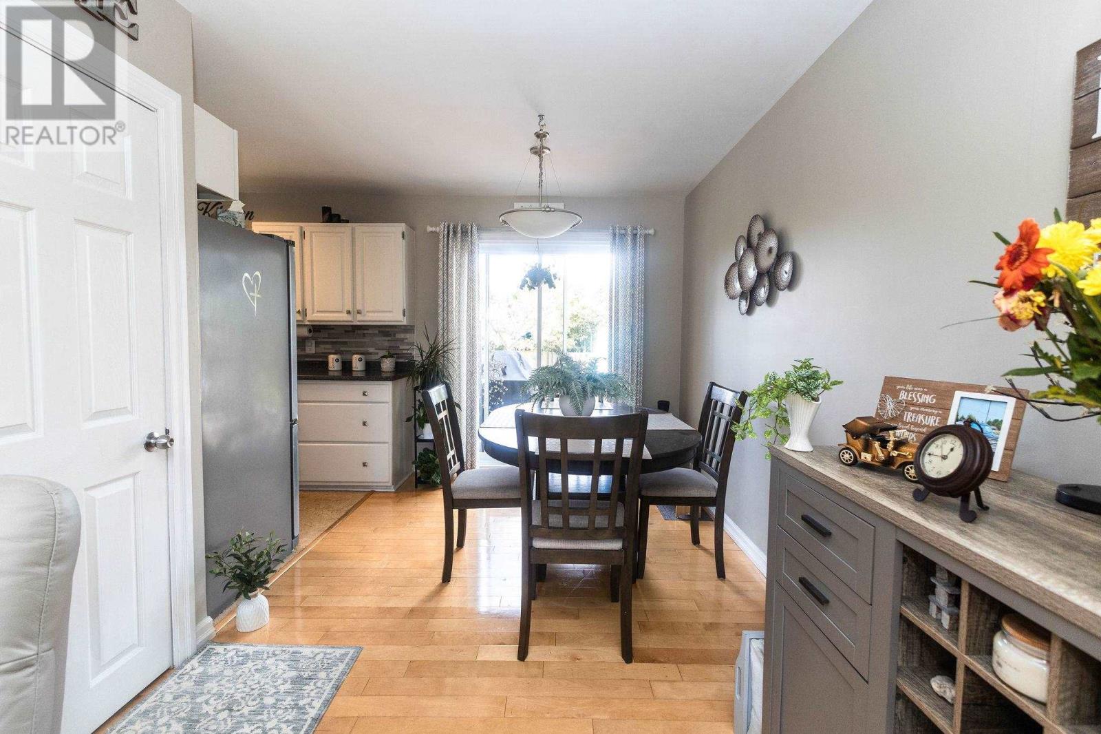 29 Routledge Ave, Sault Ste. Marie, Ontario  P6B 2X8 - Photo 8 - SM262866