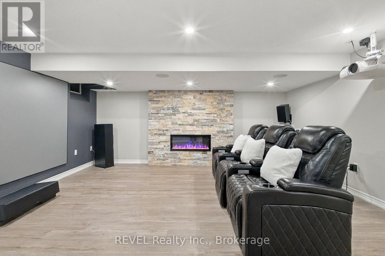 127 Cathedral Drive, Whitby, Ontario  L1R 3L9 - Photo 31 - E14079920
