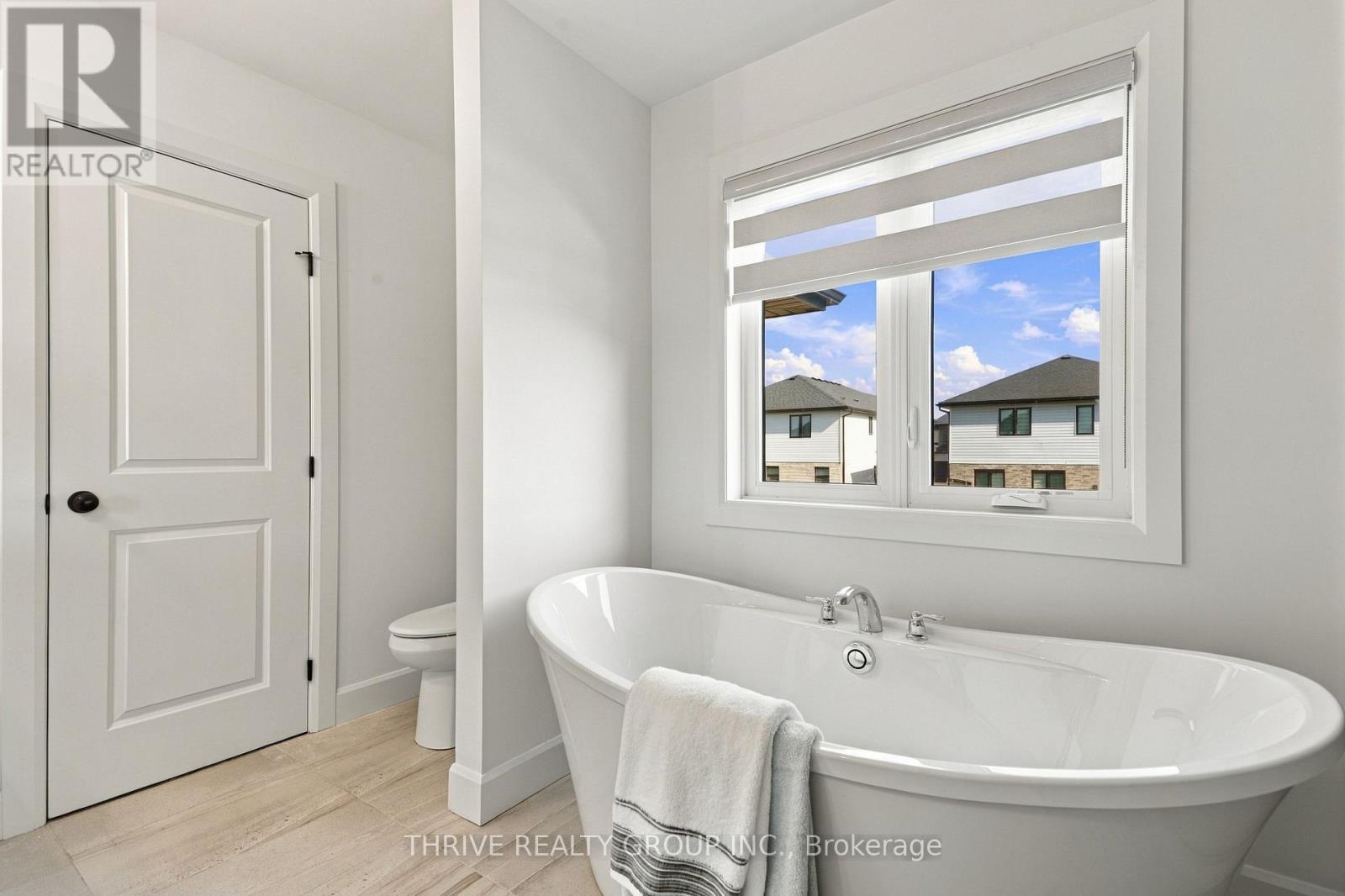 3856 Ayrshire Avenue, London South, Ontario  N6P 0J8 - Photo 33 - X14079874