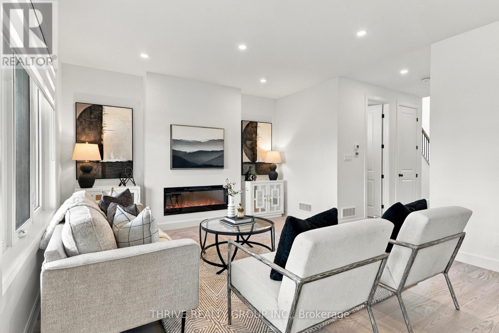 3856 Ayrshire Avenue, London South, Ontario  N6P 0J8 - Photo 4 - X14079874
