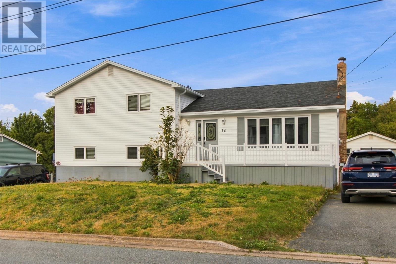 13 Penmore Drive, Mount Pearl — photo 2